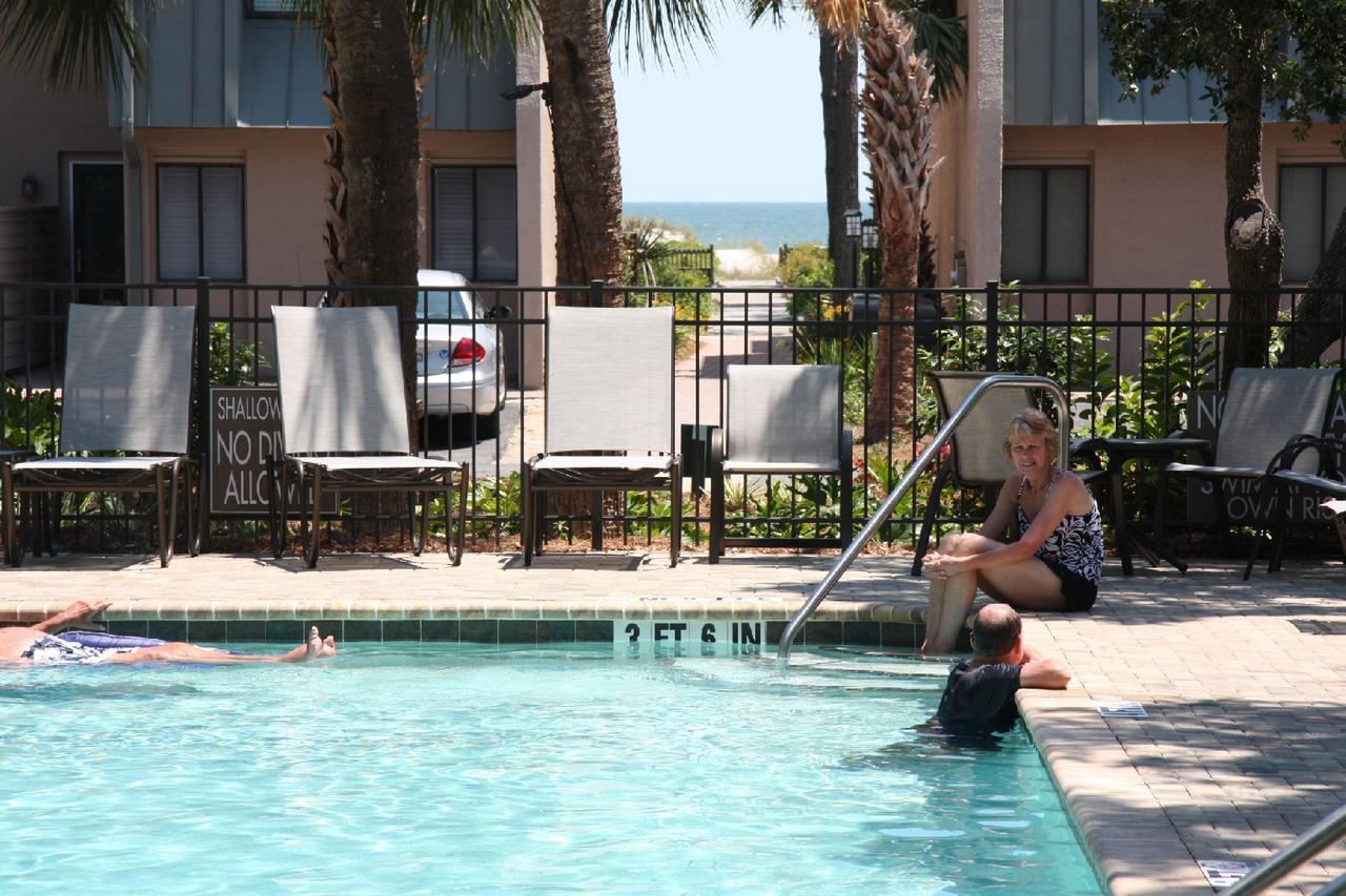 Ocean Villas Deluxe - Oceanfront Villa - Steps To Beach - Great Location - Heated Pool Aprilヒルトンヘッドアイランド エクステリア 写真